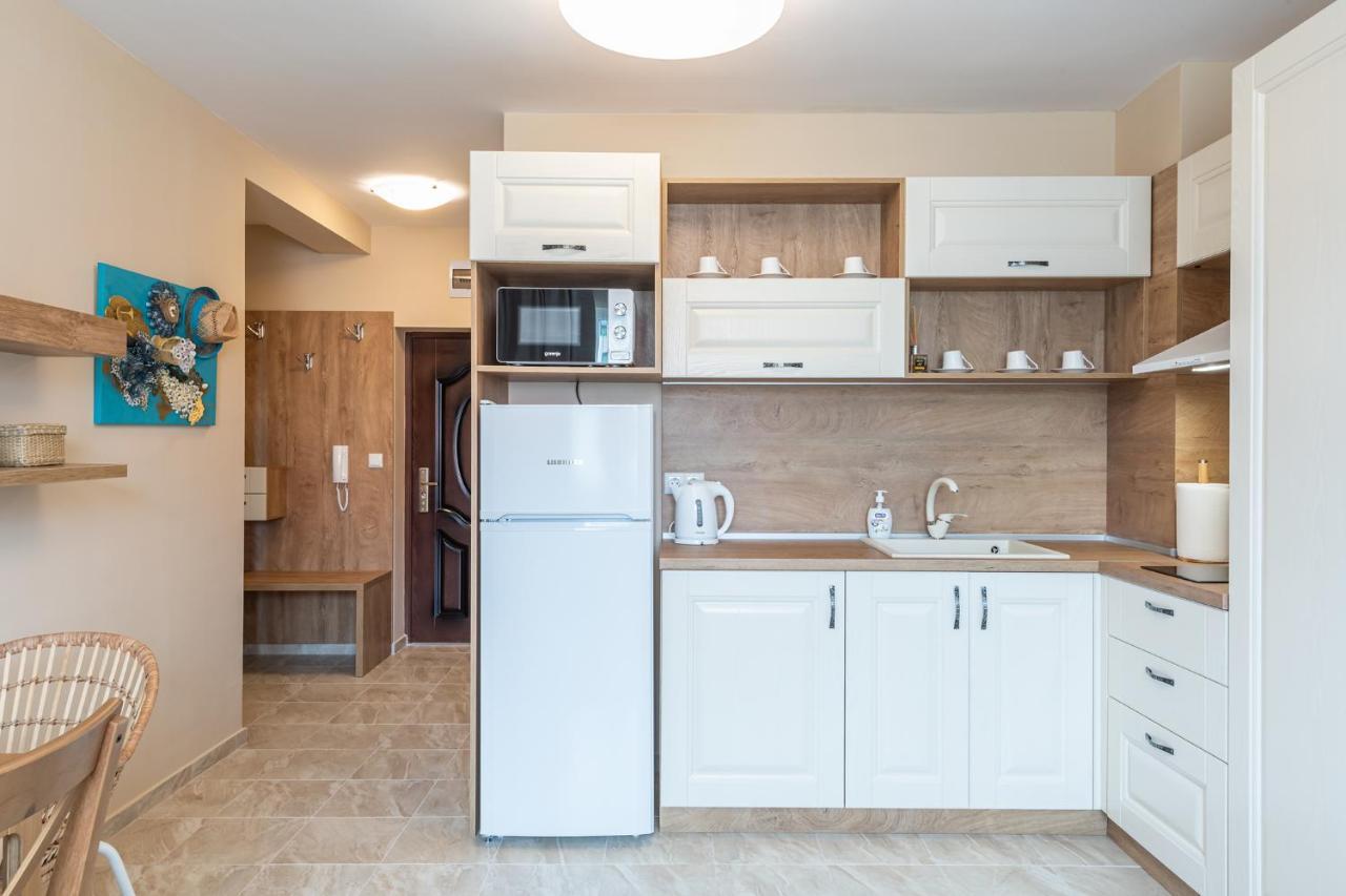 Aquamarine Apartment เปาโมเรีย ภายนอก รูปภาพ