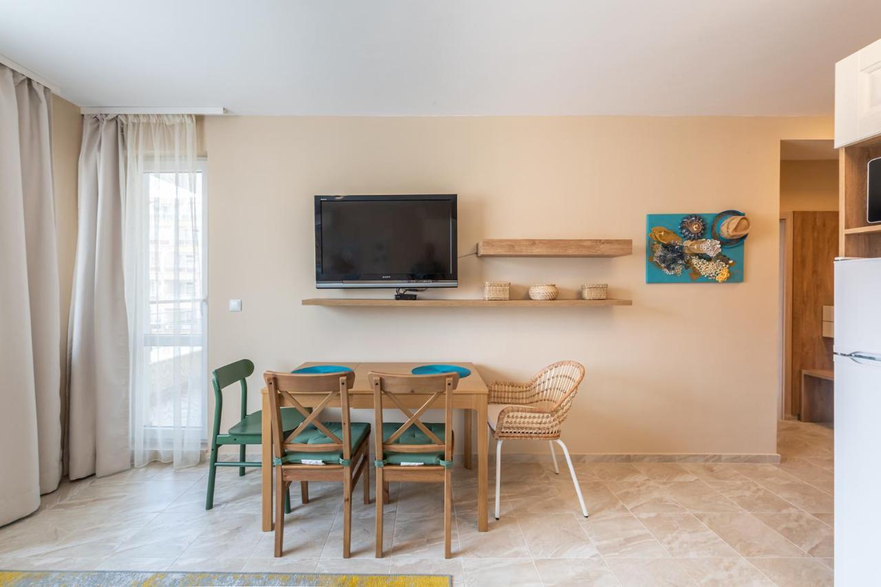 Aquamarine Apartment เปาโมเรีย ภายนอก รูปภาพ